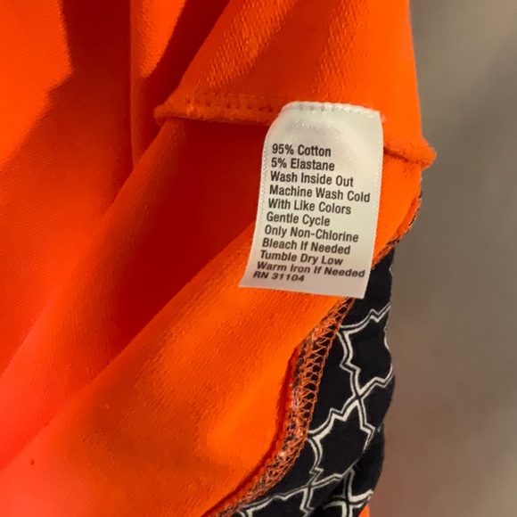 Crown & Ivy Top - Picture 7 of 8